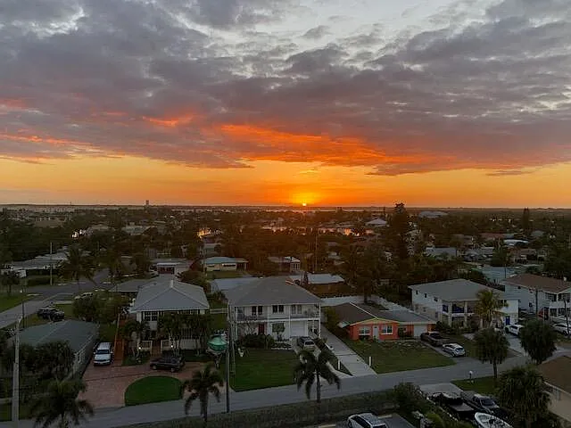 355 S Ocean Dr #807 — Photo 32