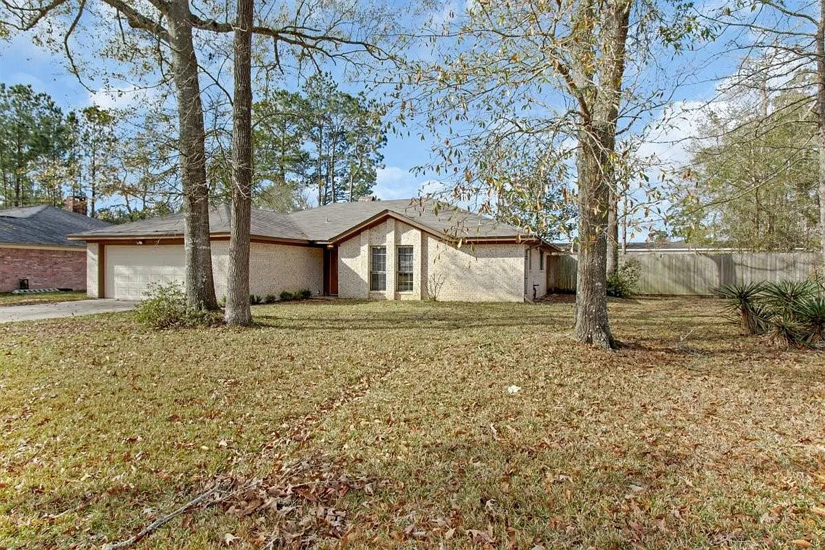 3 bed, 2.0 bath, 1702 sqft, $1,750 — Photo 3