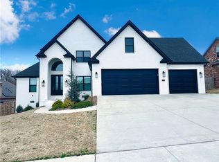 4155 Sussex Cv, Springdale, AR 72762