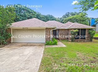 616 Lake Crest Pkwy, Azle, TX 76020