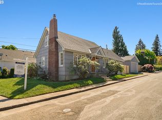 6986 NE Graham Pl, Portland, OR 97213