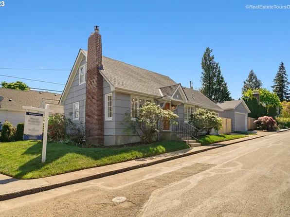 6986 NE Graham Pl, Portland, OR 97213