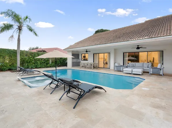 10877 NW 6th Street, Coral Springs, FL 33071