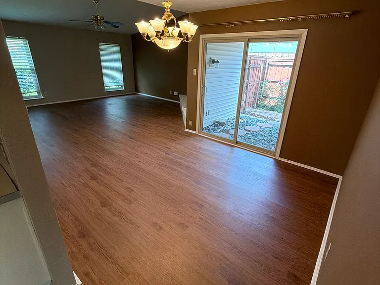 4908 Wagner Dr — Photo 13