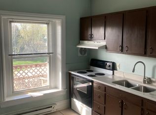221 Race St APT 4, Bainbridge, PA 17502