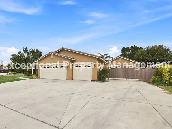10606 Monsanto Dr, Bakersfield, CA 93314