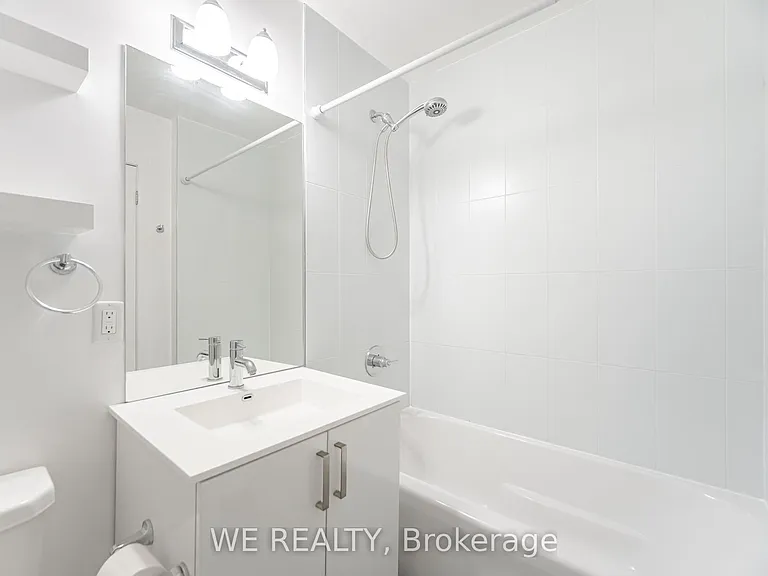 3560 Saint Clair Ave E #224 — Photo 10