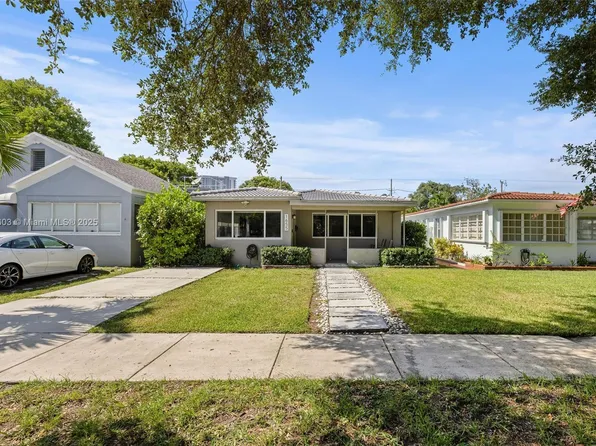 1655 Jefferson St, Hollywood, FL 33020