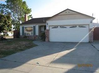 15395 Ruggles St, San Leandro, CA 94579