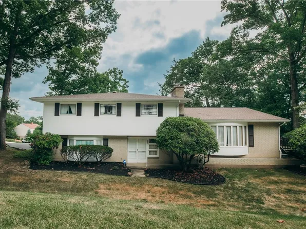 275 N 12th St, Indiana, PA 15701