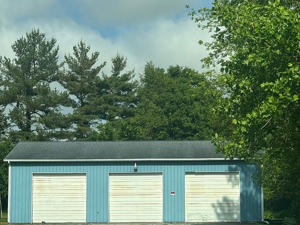 2nd image of 135 S State Road 2