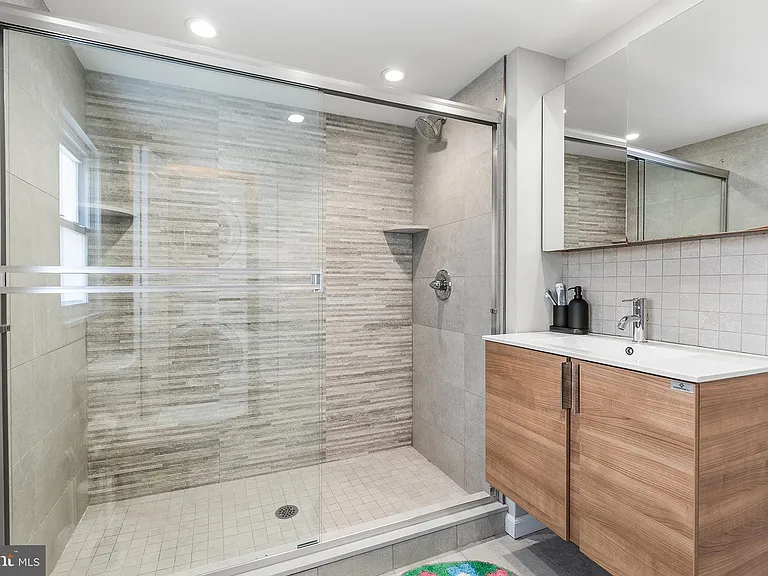 1316 S Dorrance St — Photo 18