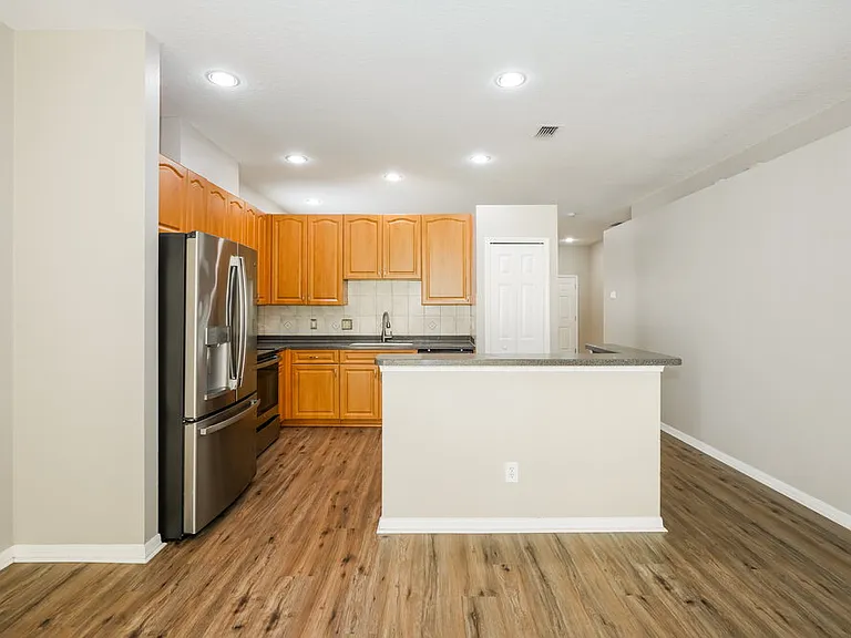 12923 Terrace Springs Dr — Photo 5