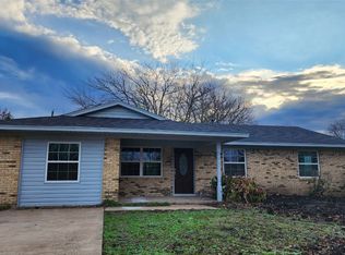 1009 Swanner Dr, Howe, TX 75459