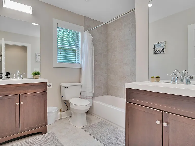 764 Mary Ln — Photo 34