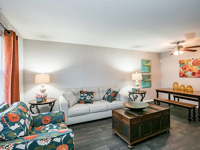 Bella Vista — Photo 31