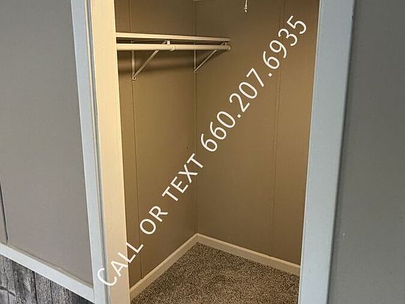 3rd image of 913 N Taylorville Blvd #30