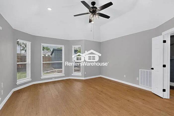 2505 Caprock Cv — Photo 19