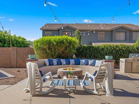 3rd image of 3854 E RAVENSWOOD Drive