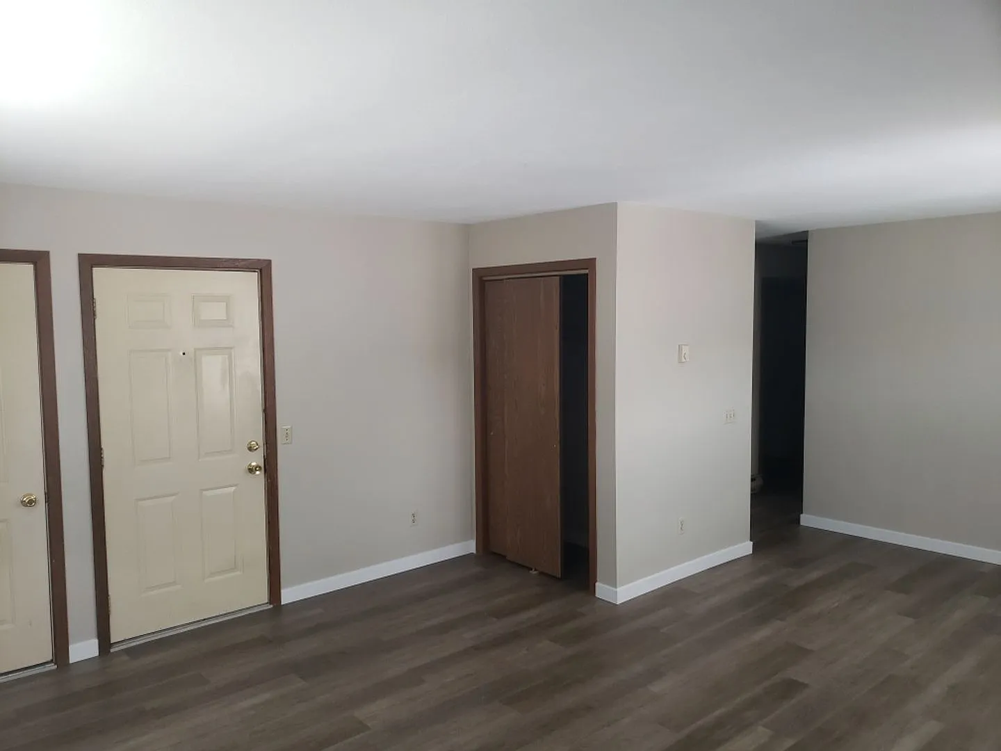 4932 Coventry Court — Photo 4