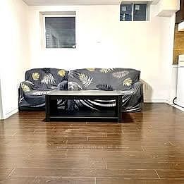 4th image of 40 Palm Tree Rd #Basement