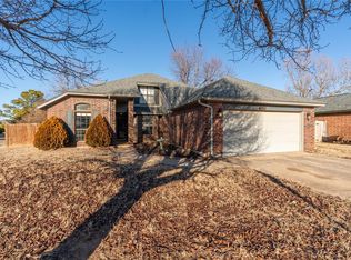 10129 Bradford Way, Yukon, OK 73099