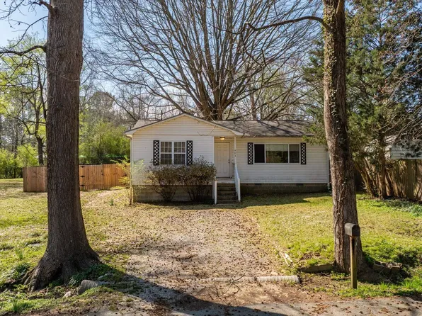 404 NE 3rd St, Bryant, AR 72022