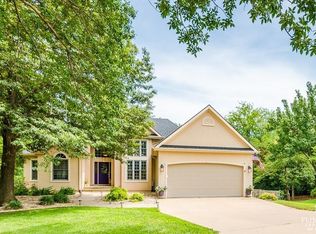 3700 Crossgate Cir, Manhattan, KS 66503