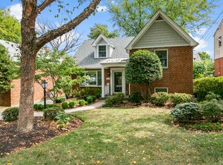 1811 N Barton St, Arlington, VA 22201