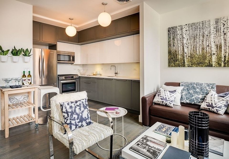 1st image of 416 W 52nd St #750