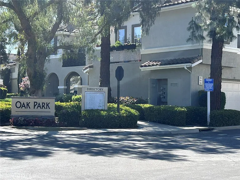 3506 Orangewood — Photo 19