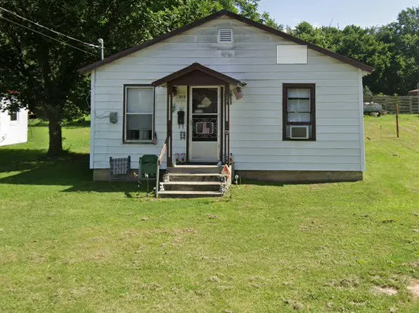 213 E Velma Ave, Springdale, AR 72764