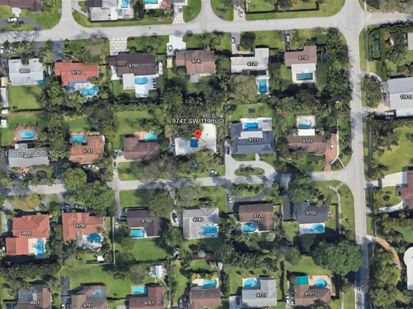 9741 SW 119th St, Miami, FL 33176