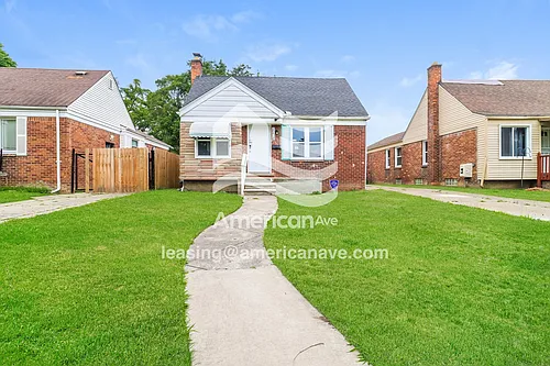 20412 Lesure St Photo 1