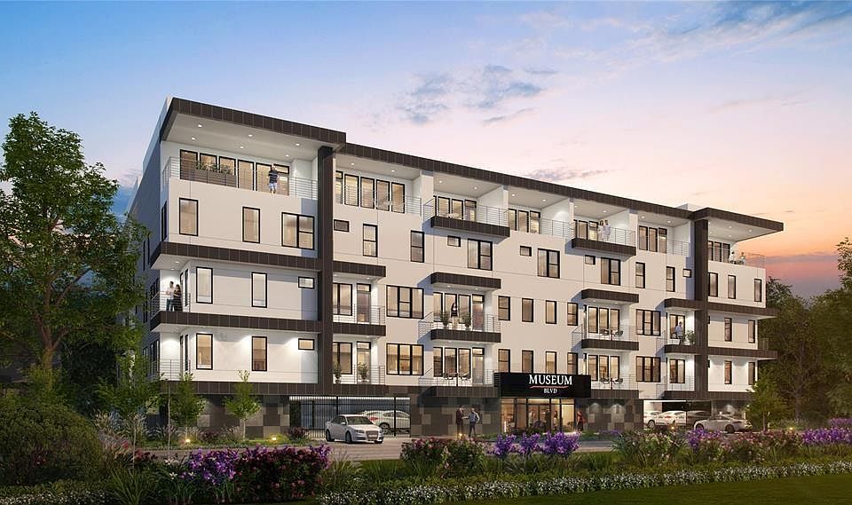 1st image of 4819 Caroline St #405