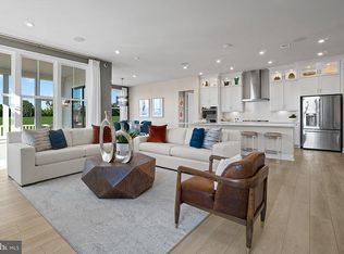 814 Warlander Dr SW, Leesburg, VA 20175