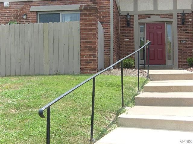 1st image of 1445 Willow Brook Cv APT 4