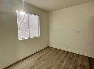 2121 Oceanus Ln APT 2, Las Vegas, NV 89115