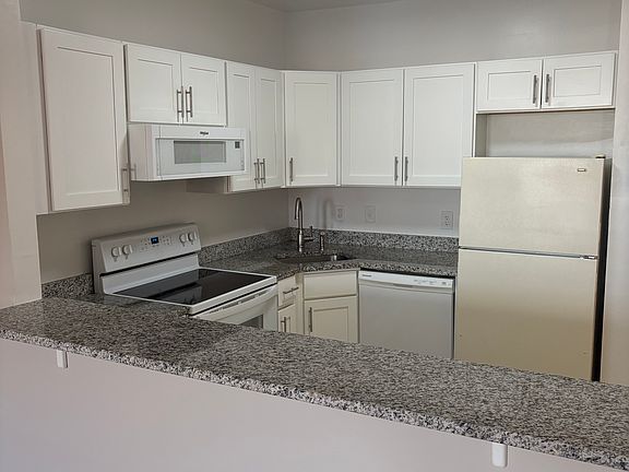 5th image of 1768 Columbia Rd NW APT 4