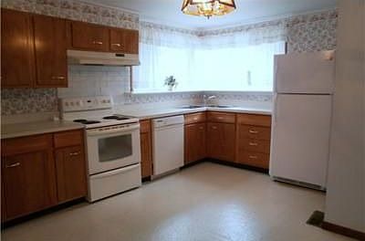 5th image of 5020 Staunton Ave SE