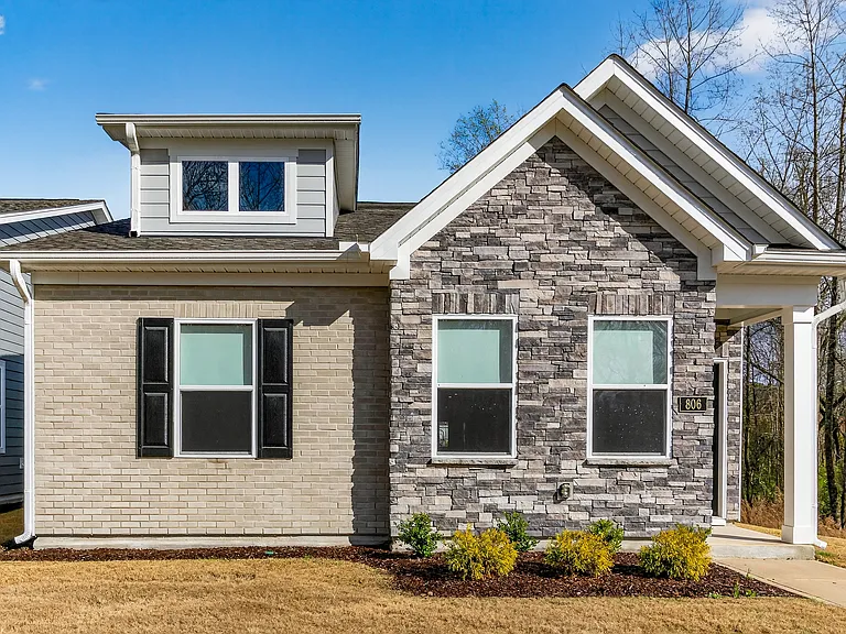 806 Dorset Stream Dr — Photo 1