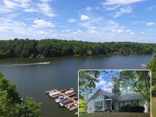 15305 Pecan Tree Dr, Mineral, VA 23117