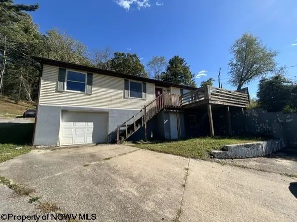 501 E Grafton Rd, Fairmont, WV 26554