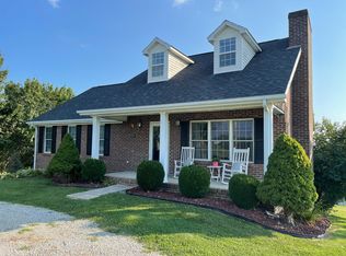 1322 Jamestown St, Columbia, KY 42728