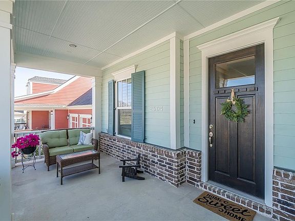4th image of 2604 Tremont Blvd