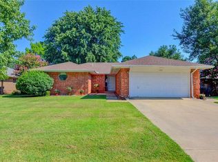 1201 Mayes St, Purcell, OK 73080