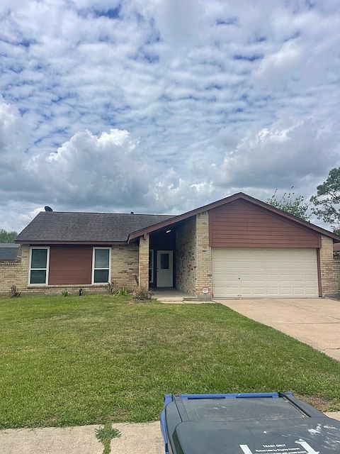 1st image of 22 Ranch House Loop