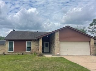 22 Ranch House Loop, Angleton, TX 77515