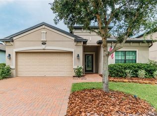1678 Feather Grass Loop, Lutz, FL 33558