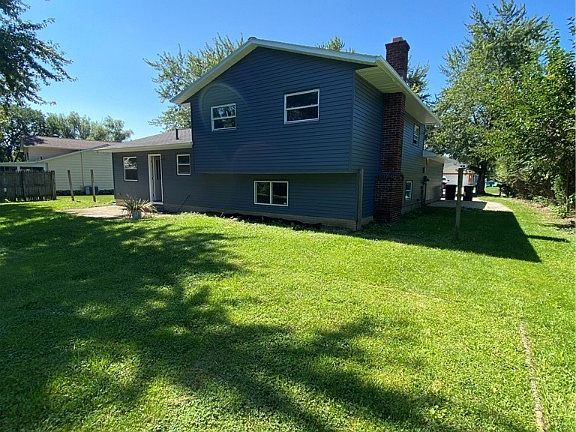3rd image of 147 Bethesda Cir